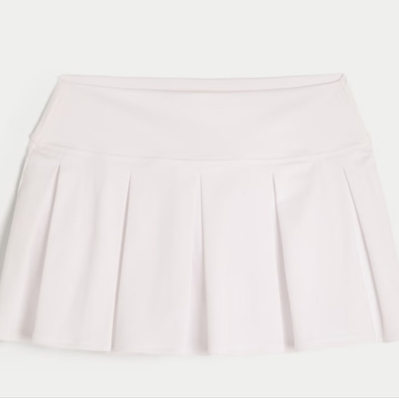 Hollister White  Pleated Ultra High Rise Tennis Pickle Ball Skort Size M - Picture 2 of 6